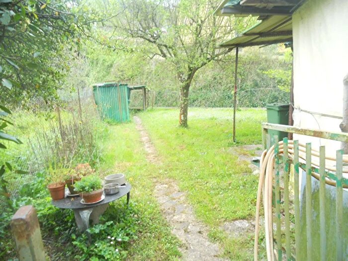 Casa con 15 locali in vendita in Via Olmarello, Castelnuovo Magra