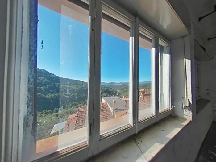 Appartamento con 5 locali in vendita in Via Castello, Sarzana