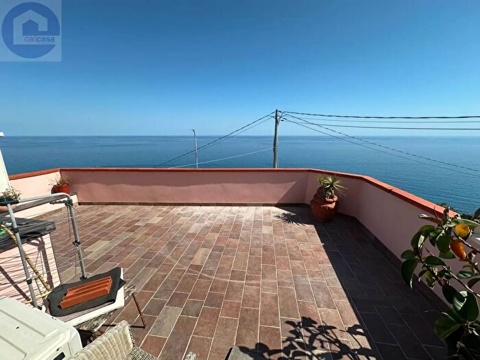 Casa quadrilocale in vendita in Salita XXV Aprile, Cipressa