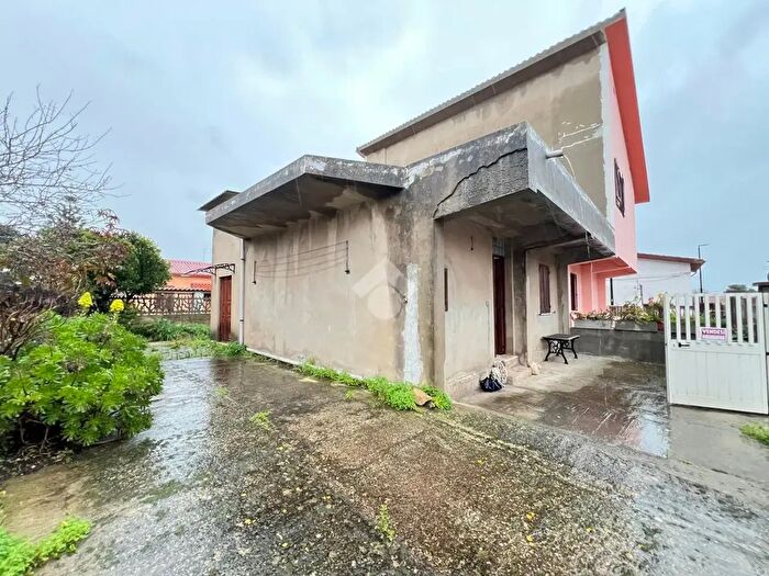 Casa bilocale in vendita in Via Ottorino Bressan, Carbonia