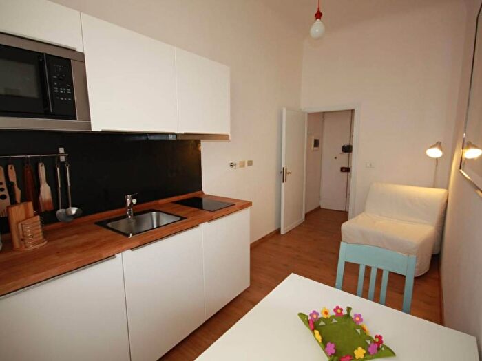 Appartamento bilocale in affitto in Via San Zanobi, San Marco SS Annunziata, Firenze