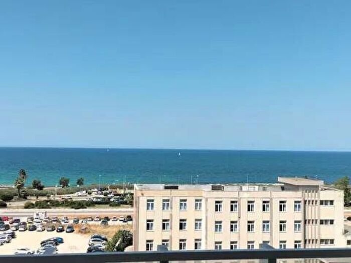 Appartamento trilocale in affitto in Via Magna Grecia SNC, Japigia, Bari