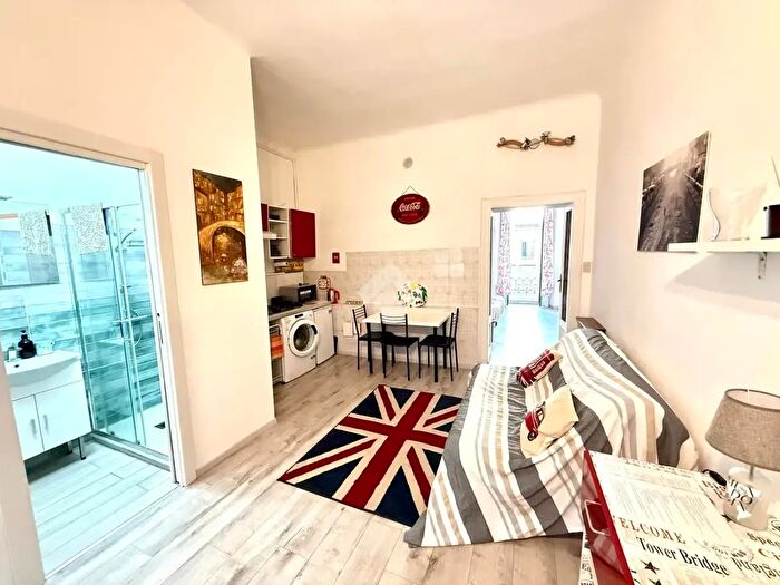 Appartamento bilocale in affitto in Via Ruggero Bonghi, Milano