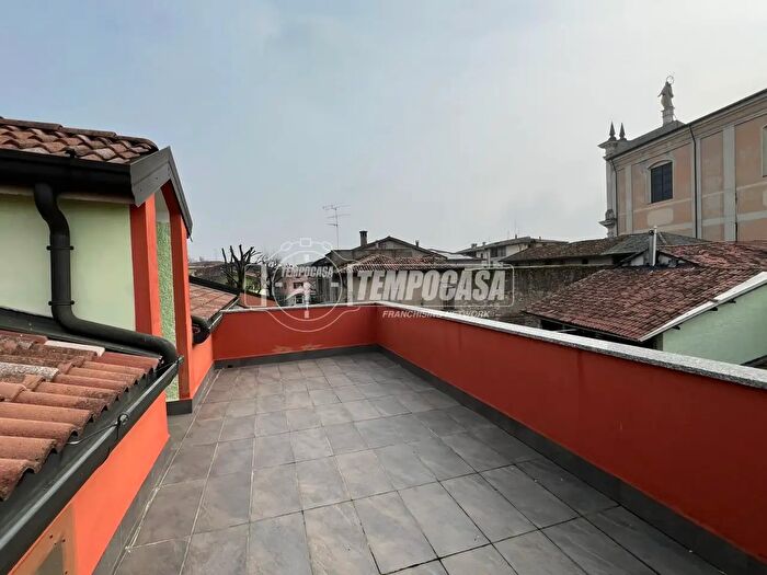 Appartamento trilocale in vendita in Vicolo Predari, Pontoglio