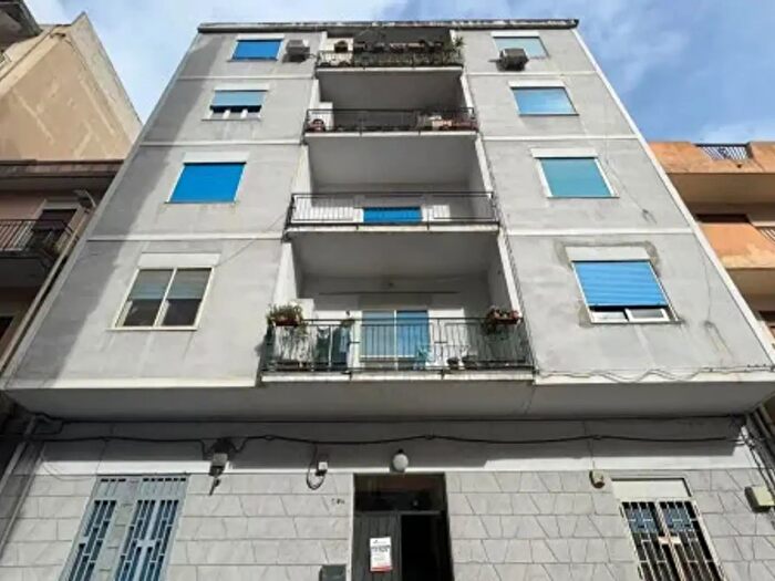 Appartamento trilocale in vendita in Via Palermo, Messina