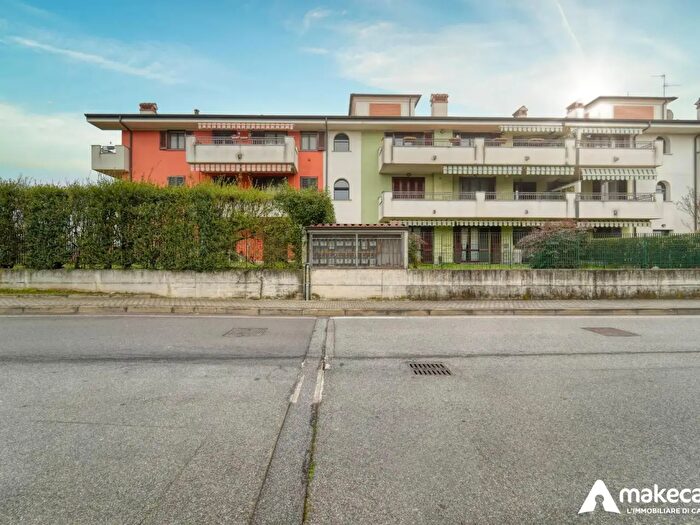 Appartamento bilocale in vendita in Via Corte Nuova a, Galgagnano