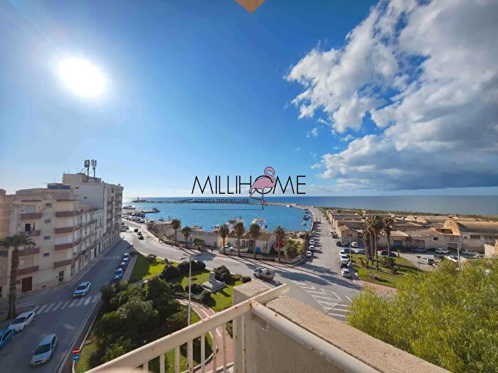 Appartamento trilocale in vendita in Piazza Piemonte E Lombardo, Marsala