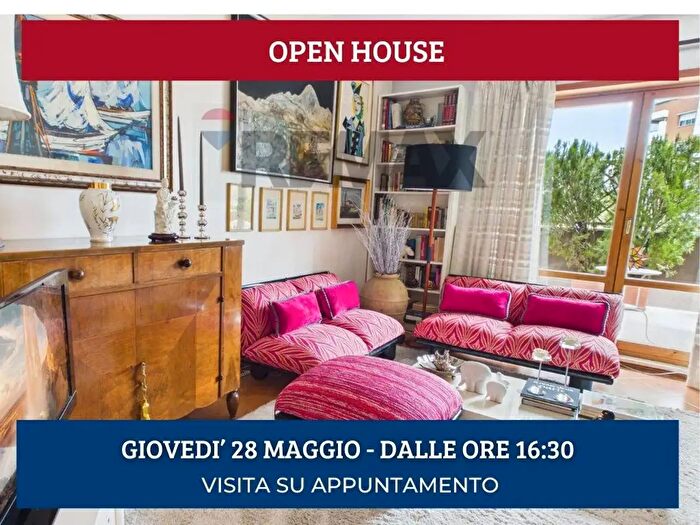 Appartamento trilocale in vendita in Via Francesco Tovaglieri, Roma