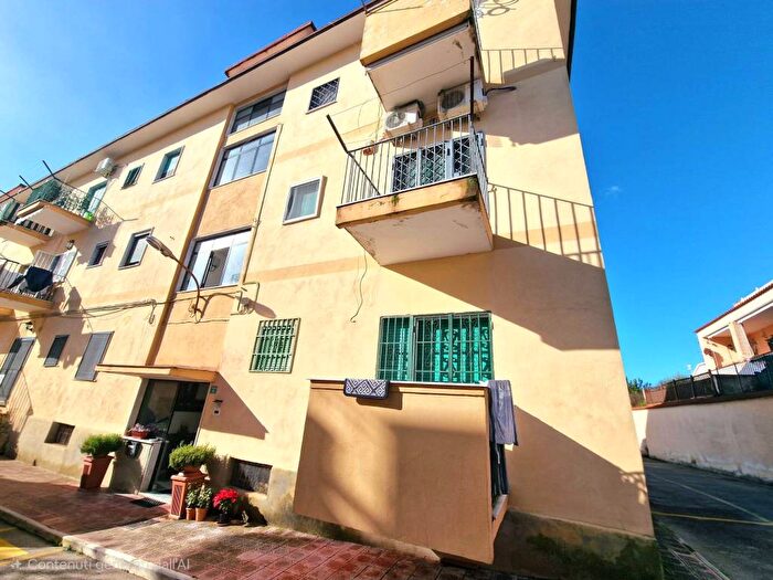 Appartamento bilocale in affitto in Via Capitano Giuseppe Rea, Trecase