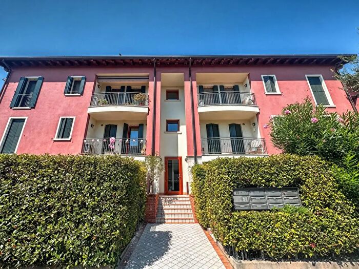 Appartamento quadrilocale in vendita in Via Gino Cortelazzo, Este