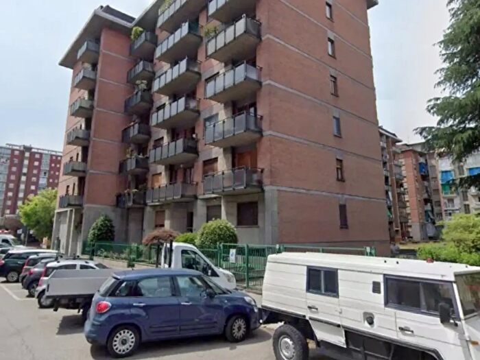 Appartamento quadrilocale in vendita in Via Don Grioli, Torino