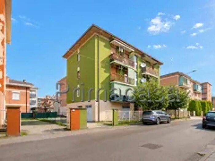 Appartamento quadrilocale in vendita in Via Allegri, Carpi