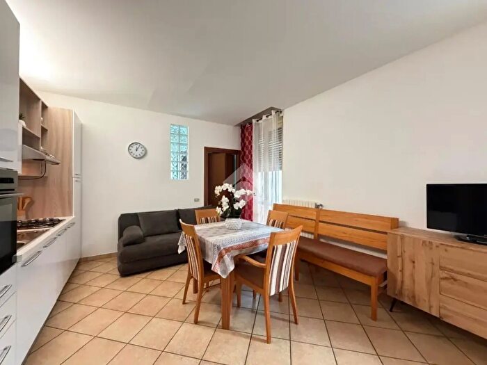 Appartamento monolocale in vendita in Via Settembrini, Seregno
