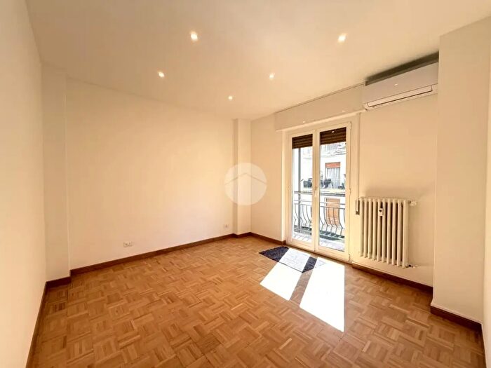 Appartamento quadrilocale in vendita in Via Galileo Galilei, Sanremo