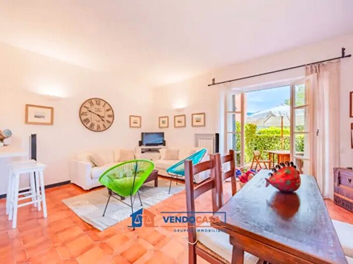 Appartamento bilocale in vendita in Via del Golf, Garlenda