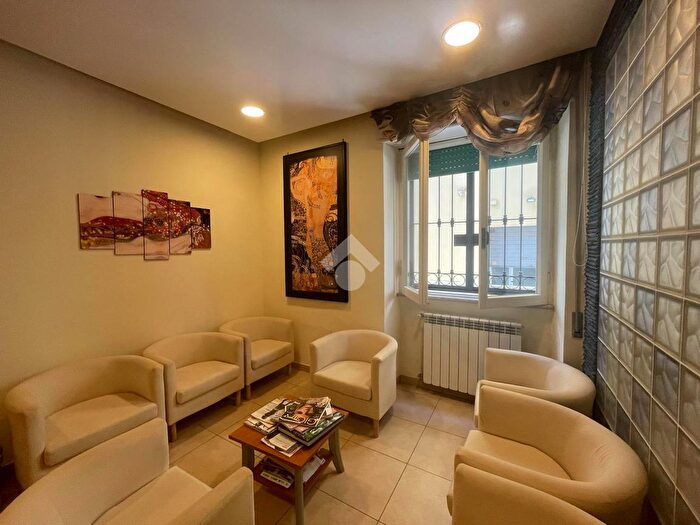 Appartamento trilocale in vendita in Via Palermo, Nettuno