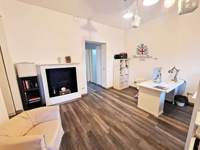 Appartamento trilocale in vendita in Via Novara, Milano