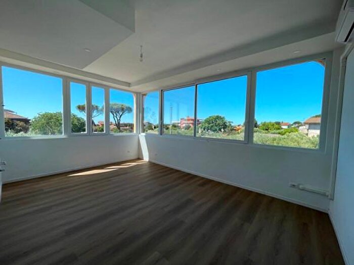 Appartamento quadrilocale in vendita in Via Borgomanero, Anguillara Sabazia