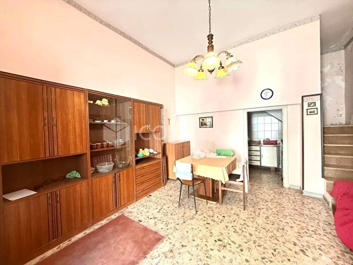Casa trilocale in vendita in Via Savonarola, Torremaggiore