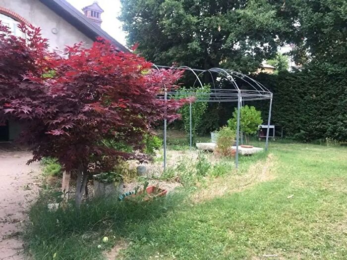 Casa quadrilocale in vendita in Montalto Pavese