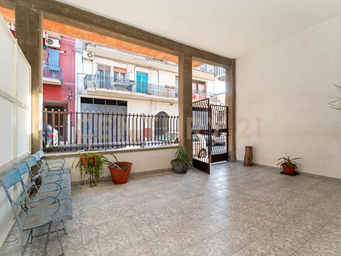 Appartamento quadrilocale in vendita in Via P Gobetti, Adrano