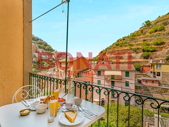 Appartamento trilocale in vendita in Riomaggiore