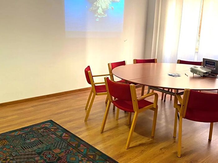 Appartamento trilocale in vendita in Viale Innocenzo, Como