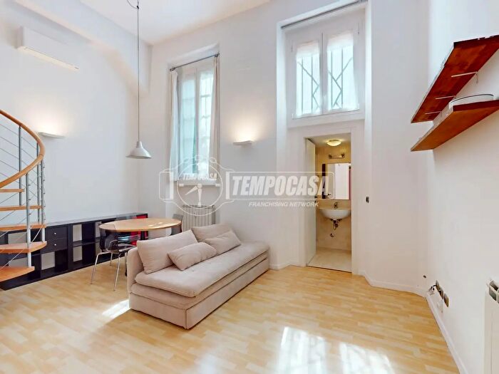 Appartamento bilocale in vendita in Via Popoli Uniti, Milano