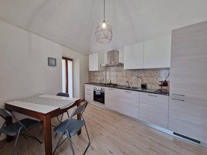 Appartamento bilocale in affitto in Via delle Torri, Ivrea