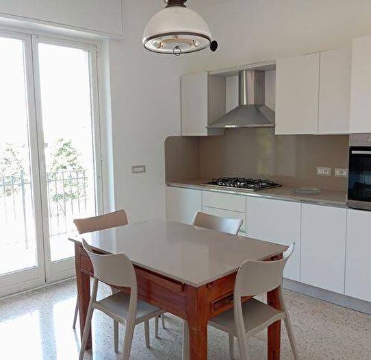 Appartamento con 5 locali in affitto in Via Torino, Centro, Ovada