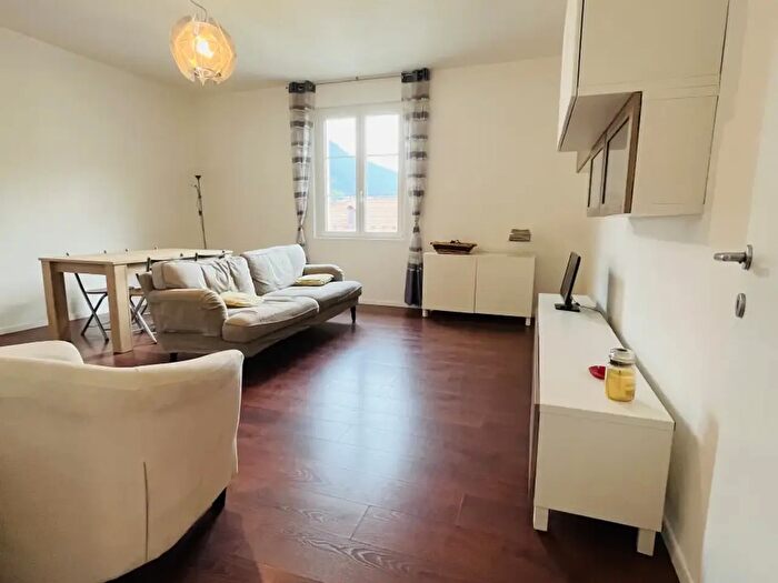 Appartamento quadrilocale in vendita in Via Vittorio Veneto, Trento