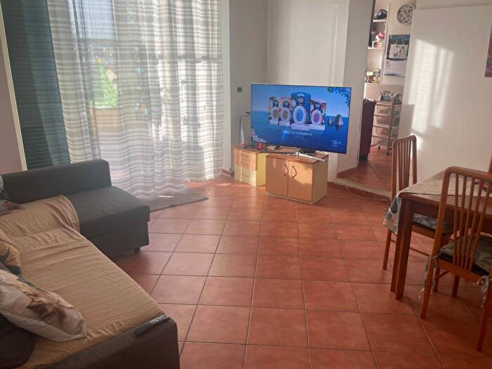 Appartamento bilocale in affitto in Via Enea Zanfagna, Fuorigrotta, Napoli