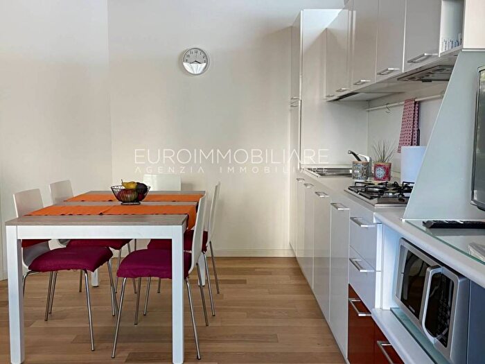 Appartamento trilocale in affitto in Via Aleardo Aleardi, Lido Centro Ovest, Jesolo