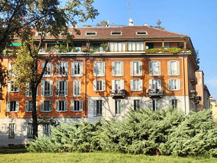 Casa monolocale in affitto in Largo Francesco Richini, Missori, Milano