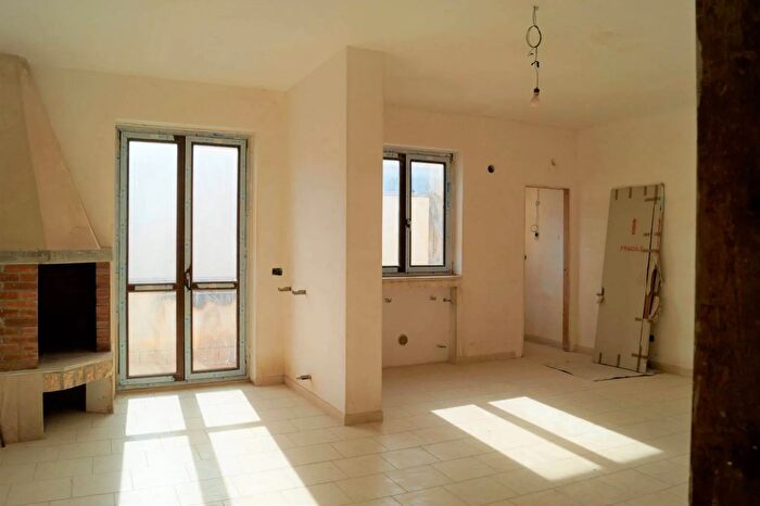 Casa con 7 locali in vendita in Indirizzo Via Notar Girone, Acquaviva Delle Fonti