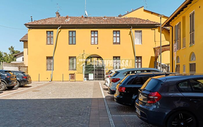 Appartamento trilocale in vendita in Via Lodovico da Settala, Settala