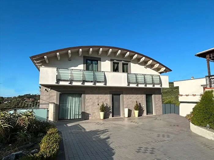 Casa con 5 locali in vendita in Via Regolizie, San Giovanni Teatino