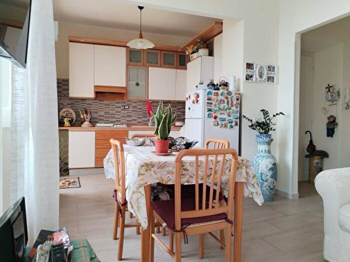 Appartamento bilocale in vendita in Via San Polo dei Cavalieri, Marcellina