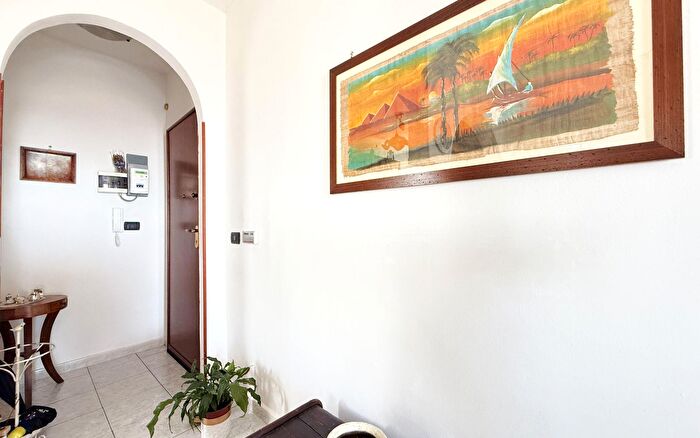 Appartamento quadrilocale in vendita in Via Pella Remo, Cossato