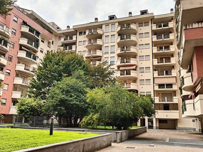 Appartamento monolocale in affitto in Via Caduti in Missione di Pace, Rubattino, Milano