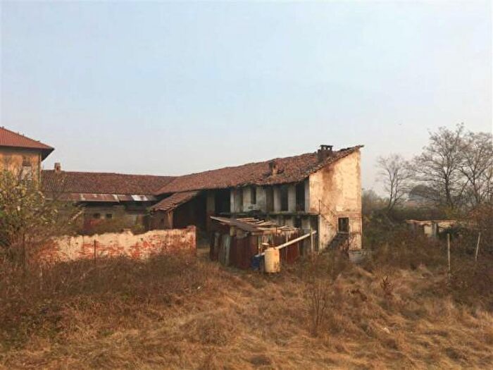 Casa con 6 locali in vendita in Strada Provinciale Strada Provinciale, Caselle Torinese