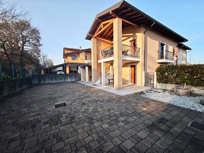 Appartamento con 5 locali in vendita in San Vito Al Tagliamento