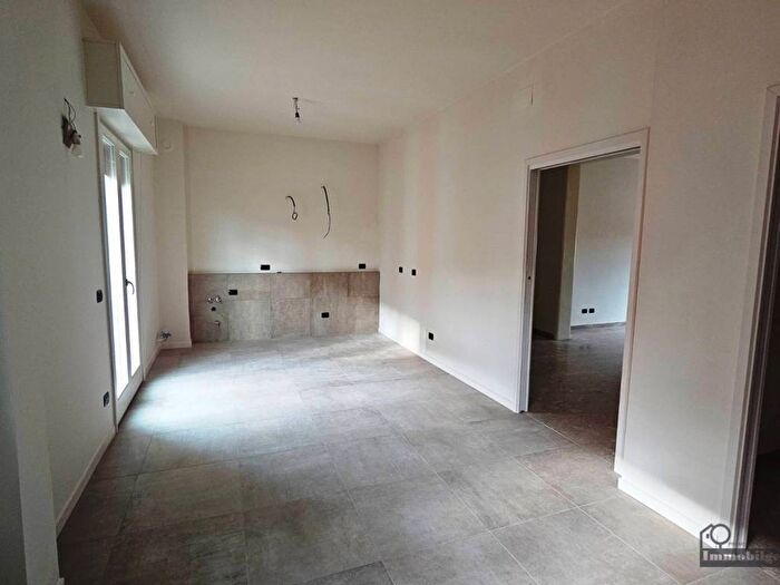 Appartamento con 5 locali in affitto in Via Carlo Innocenzo Frugoni, Stadio Cittadella, Parma