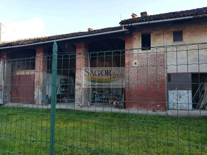 Casa quadrilocale in vendita in Località Mottura, Villafranca Piemonte