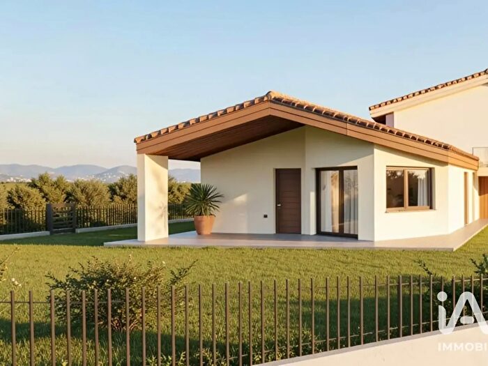 Casa con 5 locali in vendita in Via Valentini, Dolce'