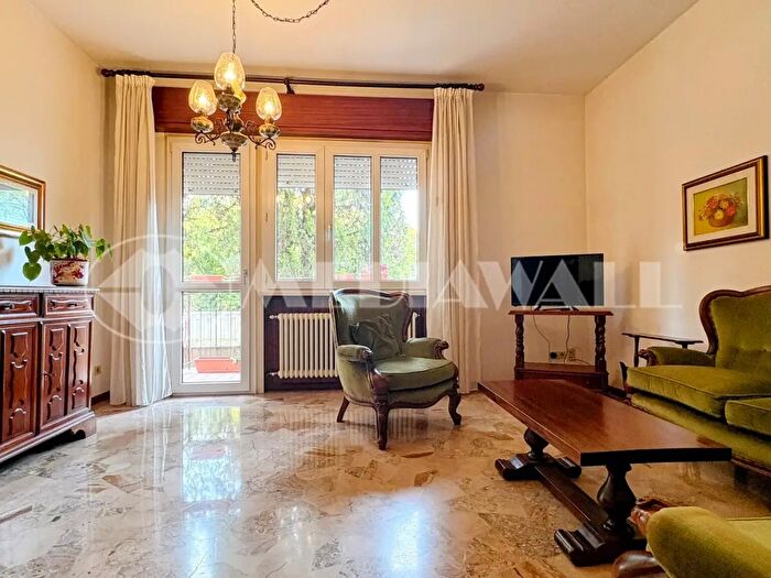 Appartamento con 5 locali in vendita in Via Ungaresca, Pordenone