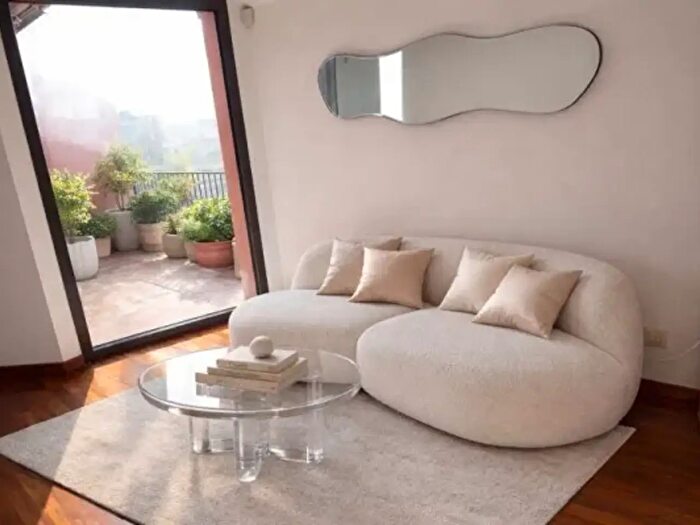 Appartamento trilocale in affitto in Piazzale Giulio Cesare, Milano