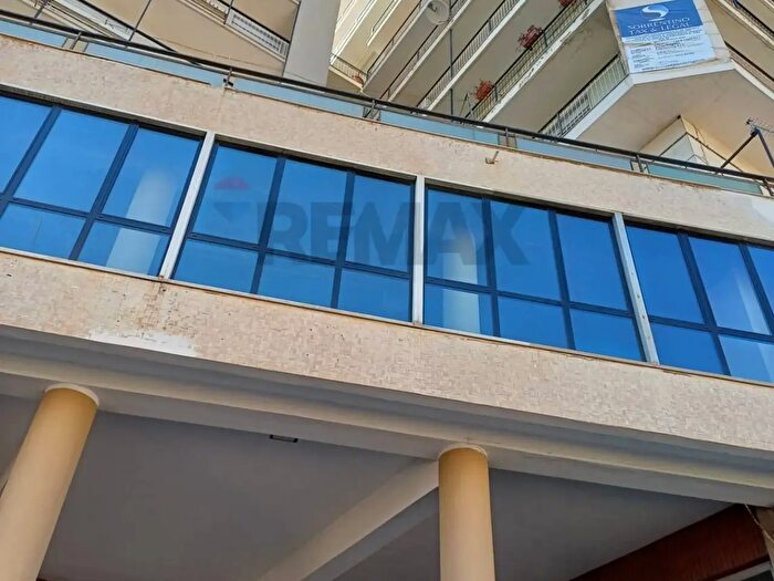 Appartamento con 8 locali in vendita in Via Gioeni, Agrigento