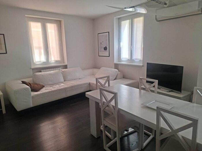 Appartamento quadrilocale in affitto in Corsi, Ancona