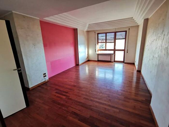 Appartamento quadrilocale in affitto in Viale dei Bizantini, Catanzaro